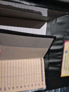 Elegant Black Aristocrat Bag folder