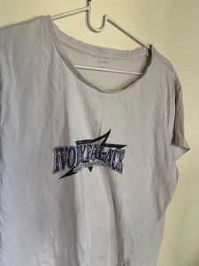 IVORY PALACE Graphic T-Shirt