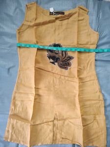 Neelambari Kurti