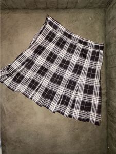 Chic Plaid Pleated Mini Skirt