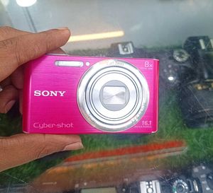 Sony Cyber-shot Digicam