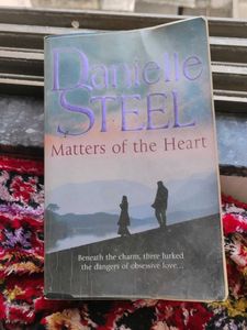 Danielle Steel Matters of the Heart Paperback