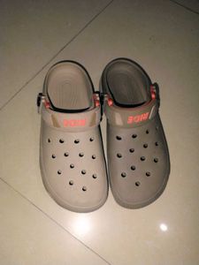 Comfortable Ride Clogs for men
