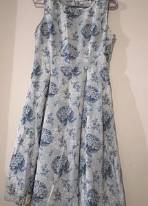 Stunning Floral Print Sleeveless Dress