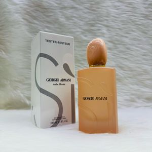 Giorgio Armani Nude Bloom Perfume