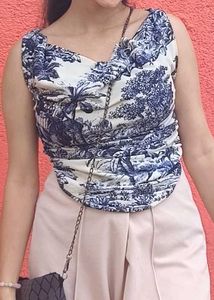 Blue &amp; White Printed Sleeveless Top