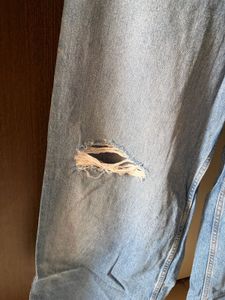 Wide Leg Ripped Jeans waist- 32 length- 102 cm