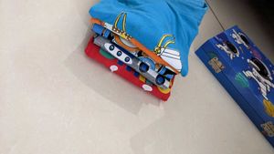 😃Kids Graphic T-Shirts Bundle💕
