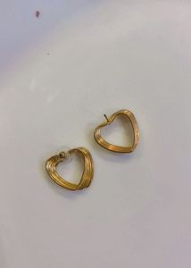 Chic Gold Heart Hoop Earrings