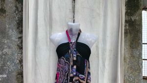 4267. Bohemian Print Halter Neck Mini Dress