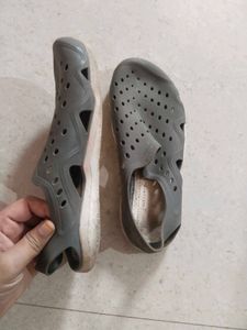 Used Grey Casual Shoes
