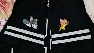 Varsity/Jersey-Style Tom &amp; Jerry Unisex T-shirt