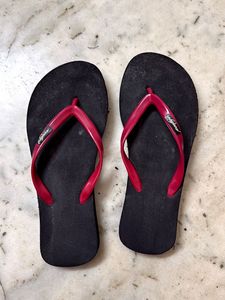 Black & Red Flip-flops