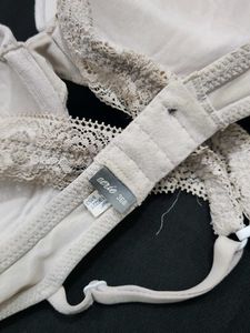 Soft padded push up bra