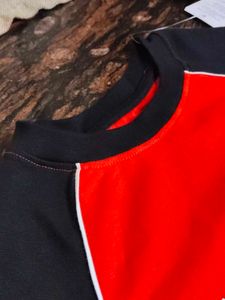 Red &amp; Black Graphic T-Shirt