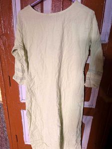 Elegant Kurta with Subtle Embroidery
