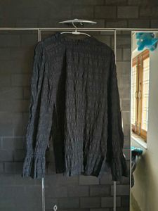 Chic Black Textured Long Sleeve Top