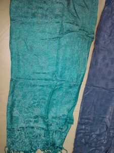 Scarfs