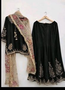 Embroidered Black Kurta Set with Dupatta