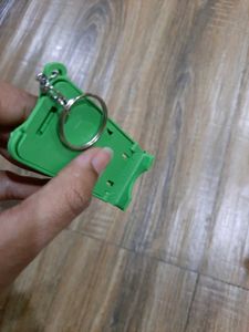 Brand New Foldable Portable Phone Stand Keychain