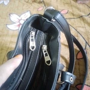 Stylish Black Handbag