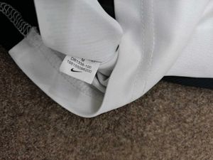 Nike Sporting Club T-Shirt