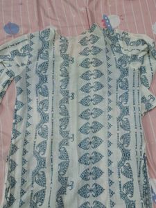Stylish Blue &amp; White Printed Kurta