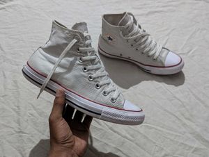 White Converse High-Top Sneakers ( unisex )