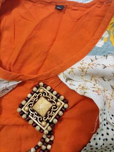 Beautiful Kurtha For Women / Girls