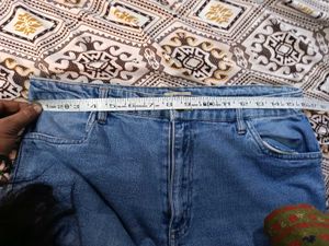 Light Wash Denim Jeans