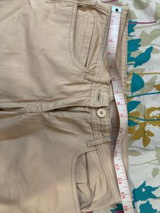 Women's Beige Cropped Pants
