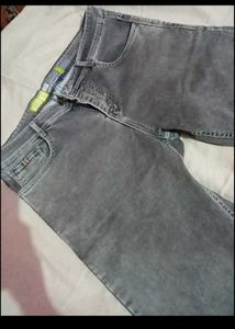 Stylish Grey Wash Denim Jeans