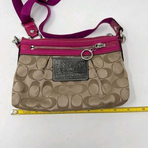 Coach limited edition poppy tan 👛