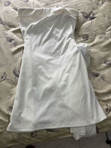 Chic White Strapless Cocktail Dress