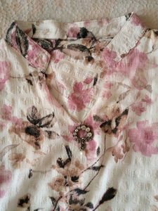 Chic Floral Print Top