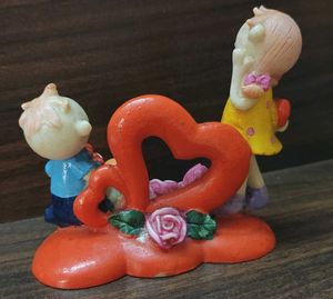 Todays Offer - Cute Couple Figurine with Heart