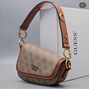 Price Drop- Guess Handbag