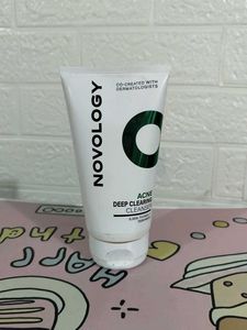 Novology Acne Deep Clearing Cleanser