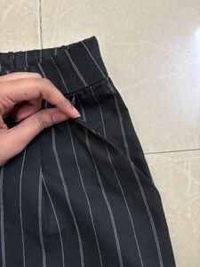 H&amp;M Black Striped Trousers