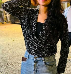 Chic Black Heart Print Top