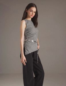 Chic Gingham Sleeveless Top