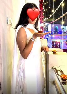 y2k White Kurta Set with Dupatta
