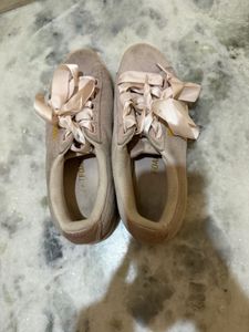 Puma Cute Ribbon Lace Sneakers