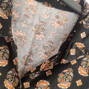 Printed Short-Sleeve Shirt