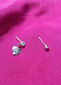 💗Korean Minimal Heart Asymmetric Earrings✨
