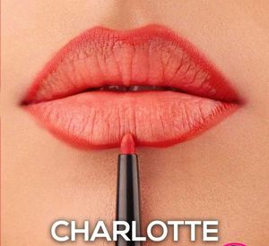 RENEE Outline Lip Liner - Charlotte