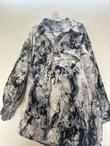 Abstract Print Long Sleeve Shirt