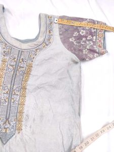 Light Grey Embroidered Kurta