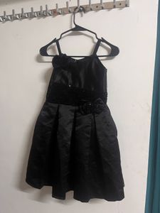 Elegant Black Dress