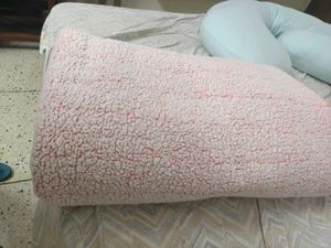 Cozy Teddy Fleece Blanket - Pink